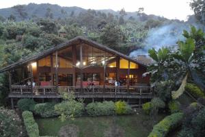 Uganda House photo 1