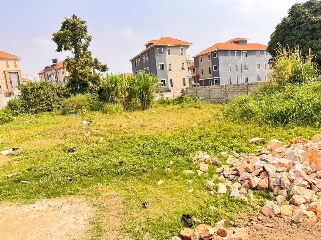 Land on sale photo 1