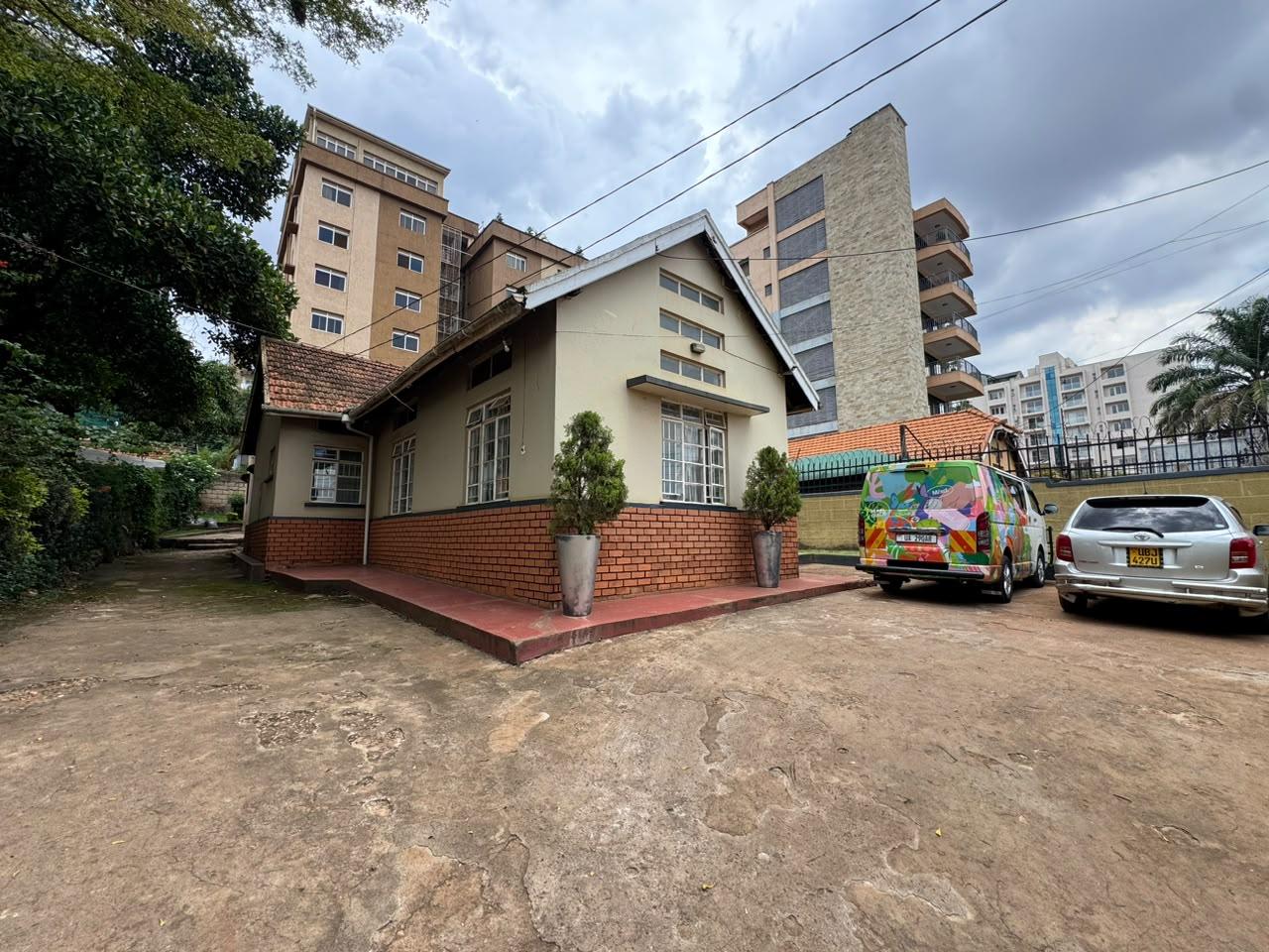 House for sale photo 1