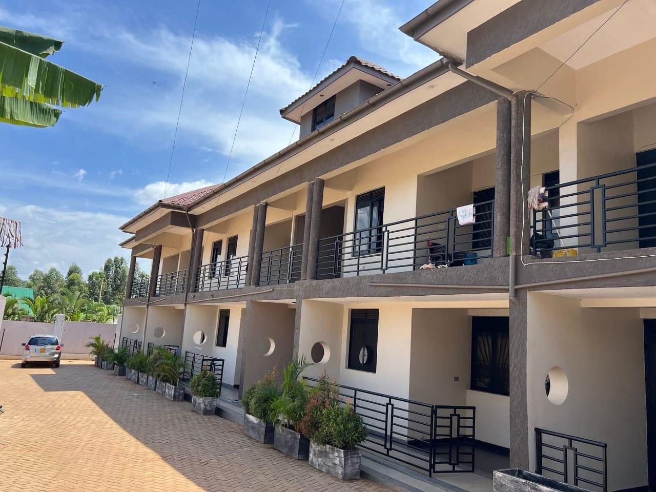 10 Apartments making 8m per month photo 1