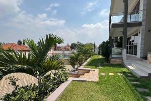 New 5 bedroom house for sale photo 1